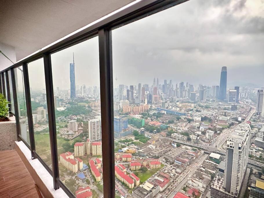 2r2b*1-6+1 Pax*kl City*10mins-klcc Apartment *