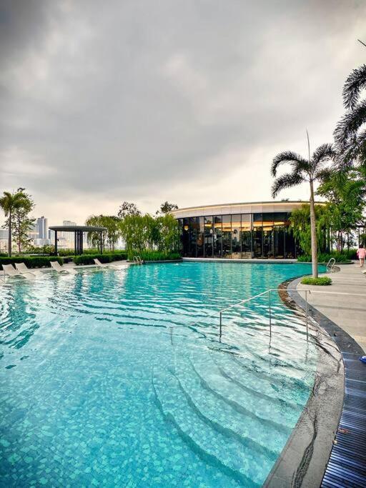2r2b*1-6+1 Pax*kl City*10mins-klcc Apartment Kuala Lumpur