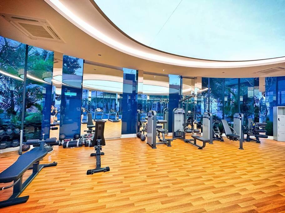 2r2b*1-6+1 Pax*kl City*10mins-klcc Apartment